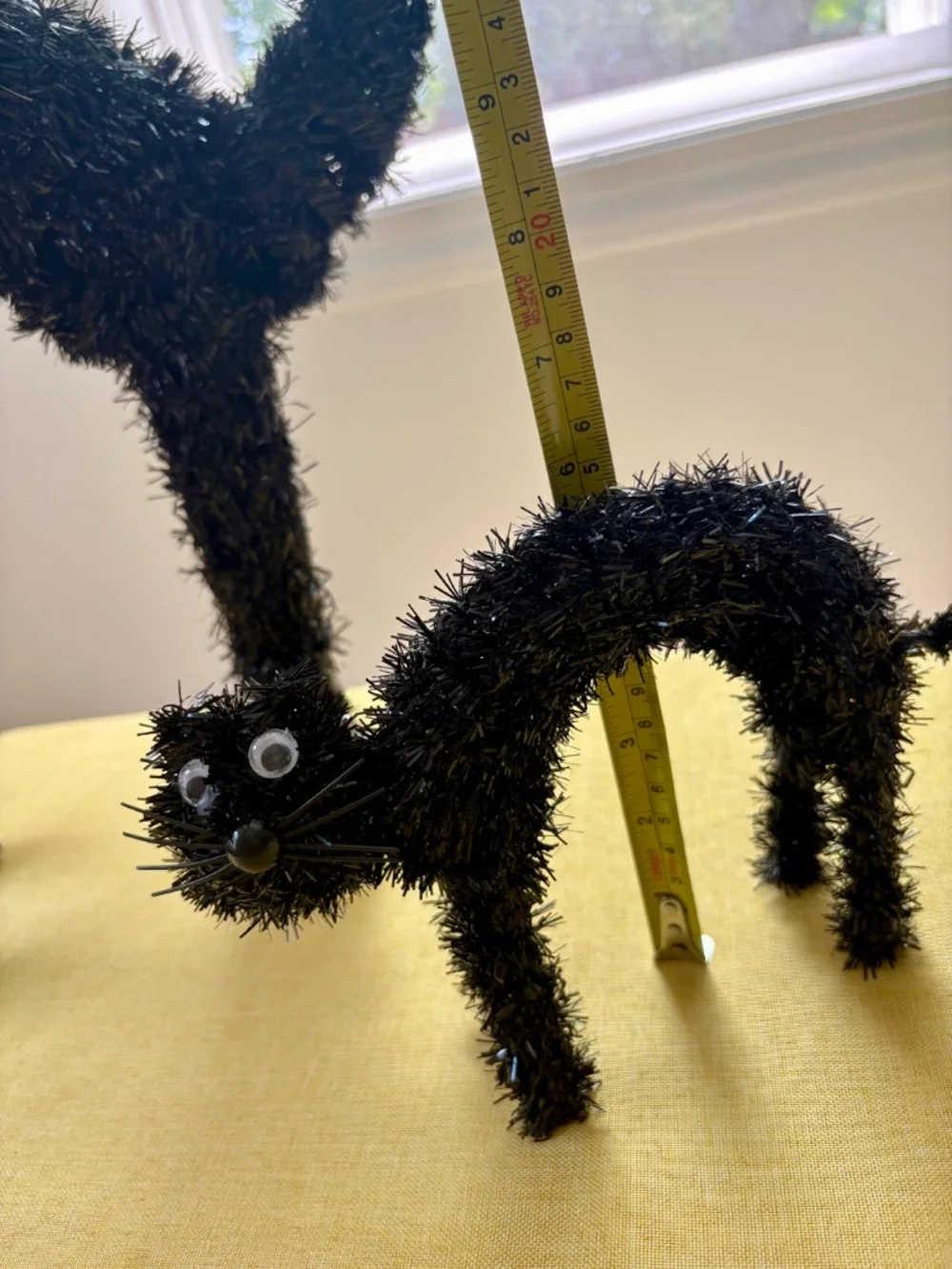 Black Tinsel Arched Back Scaredy Cat Set of 2
